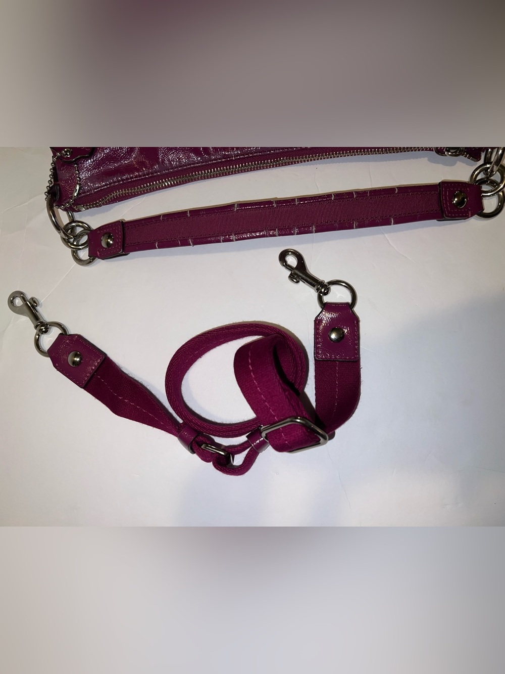 Vintage Y2K Rare Coach Poppy Daisy Liquid Gloss Hobo Bag Berry - Picture 4 of 12